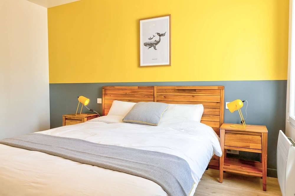 Entire apartment, Les Docks in Combrit, Quimper region