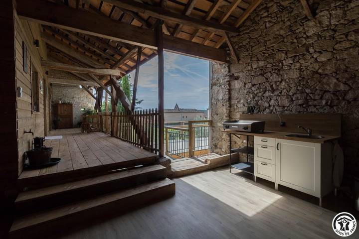 Gîte pour 2 personnes, avec sauna et jacuzzi ainsi que terrasse et jardin, animaux acceptés dans Haute-Garonne - 2