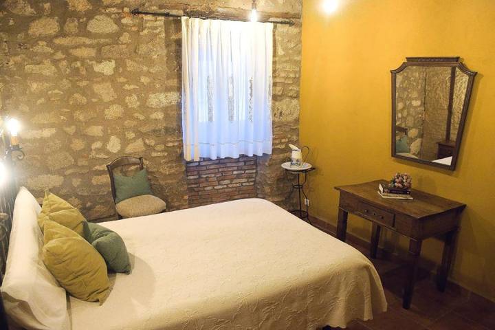 Casa rural para 4 personas, con Balcón y Vistas en Acebo