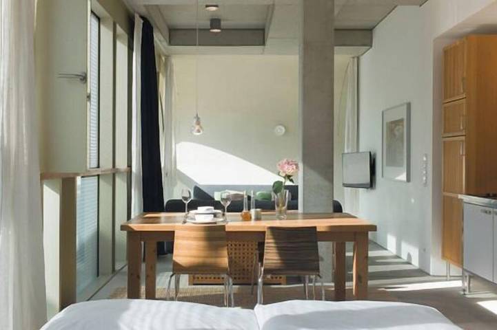 Hotel für 5 Personen, mit Garten in Berliner Mauer - 4