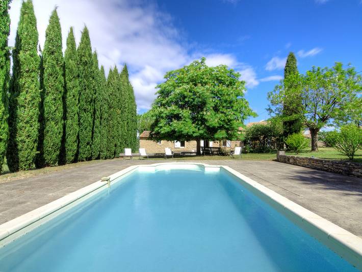 Location de vacances pour 4 personnes, avec jardin et terrasse dans le Luberon