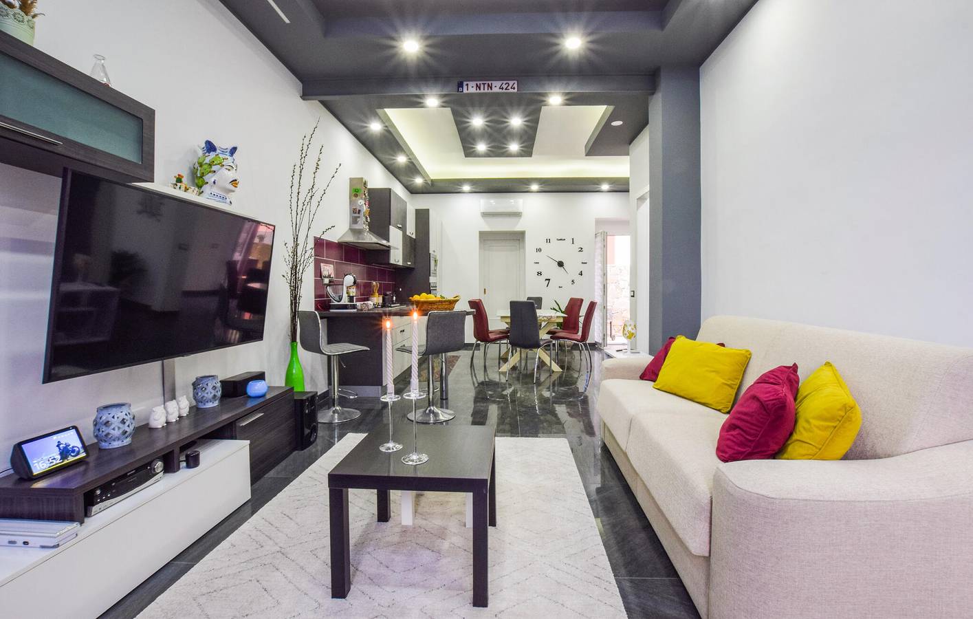 Appartement confortable avec climatisation, parking et terrasse près de la rivière in Province de Catania
