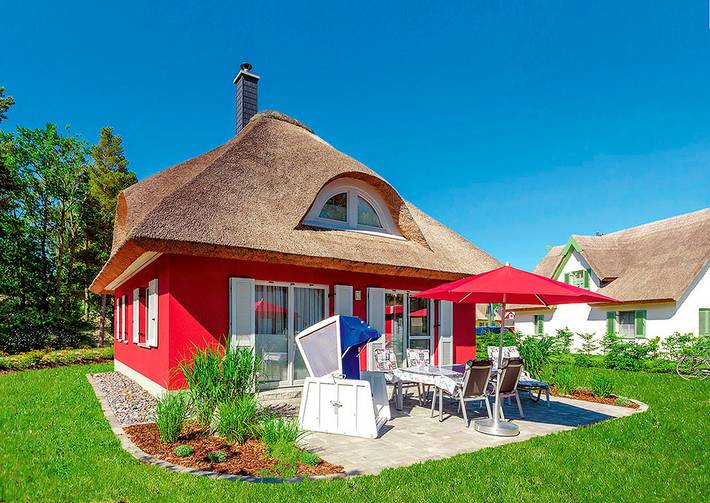 Ferienhaus für 4 Personen, mit Terrasse und Garten sowie Sauna in Glowe