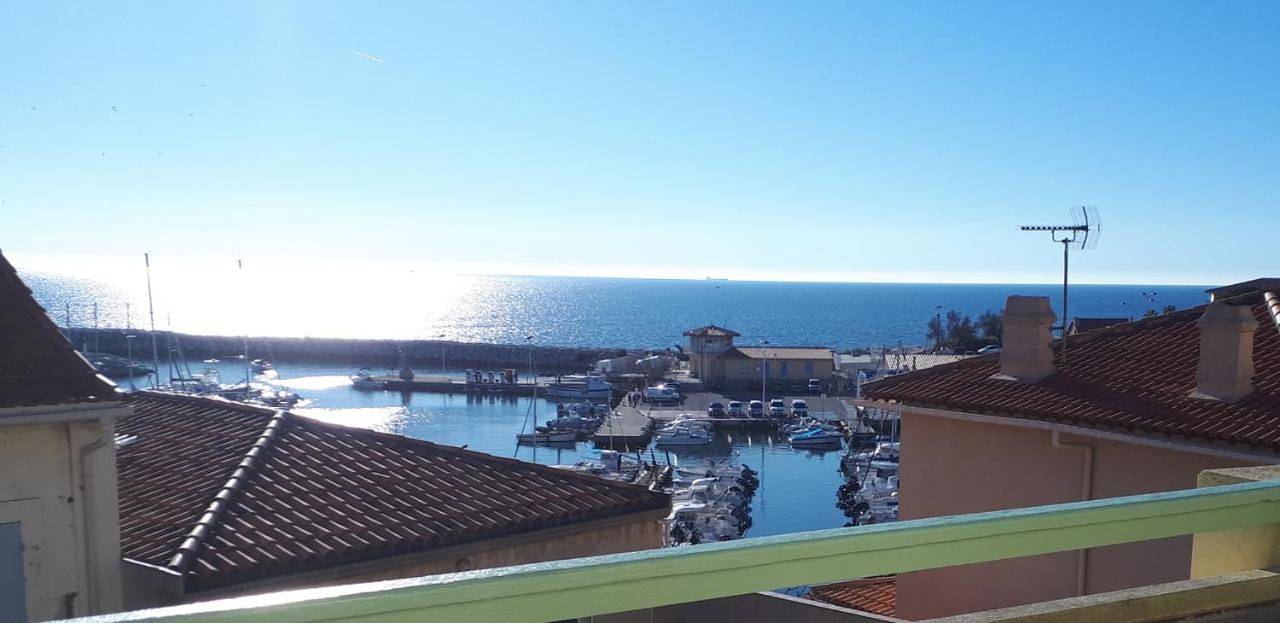 Appartement entier, Magnifique vue mer et port in Sausset-les-Pins, Côte méditerranéenne (France)