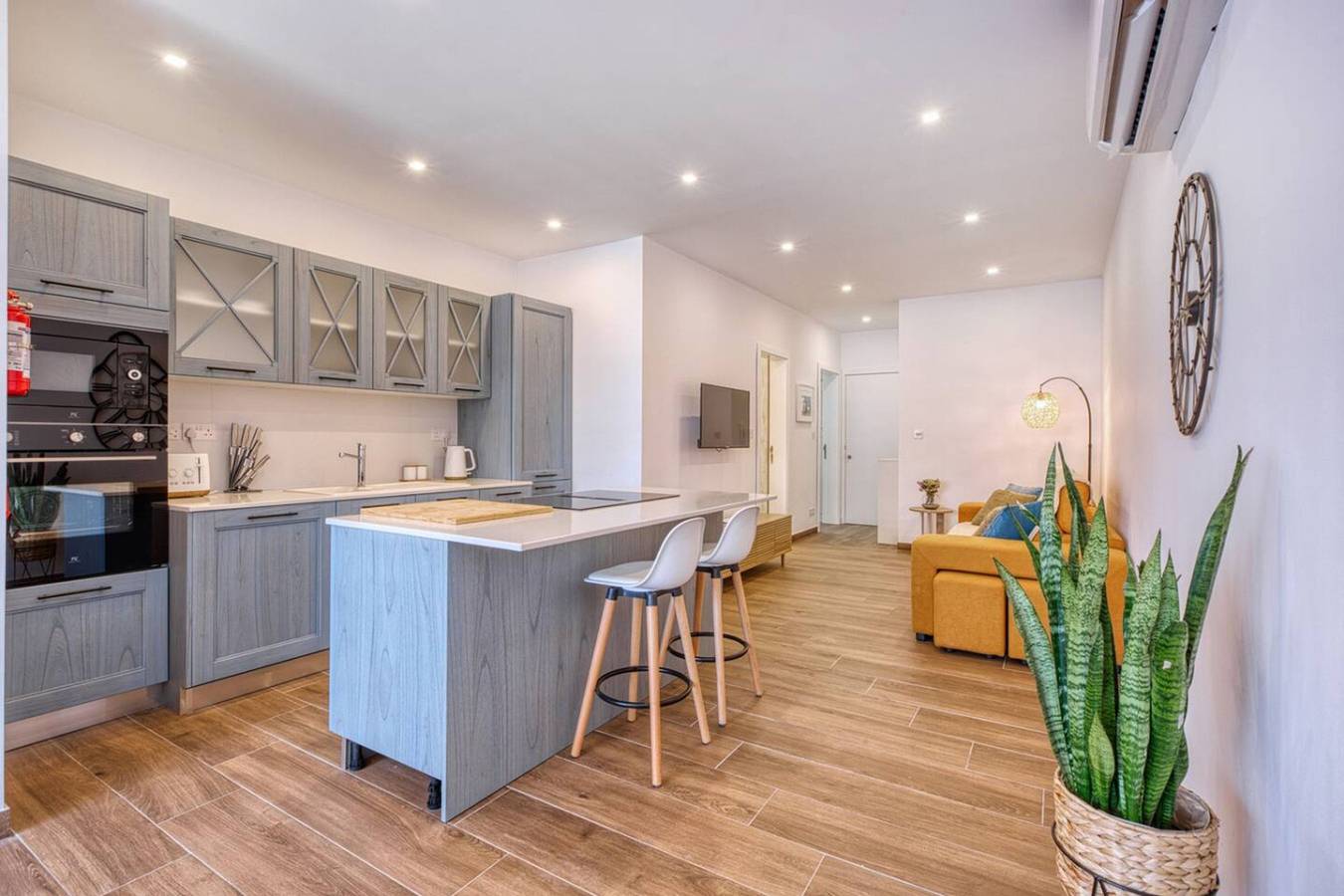 Apartamento entero, Qala Tranquil Escape - Stylish with Terrace & Ac in Qala, Gozo