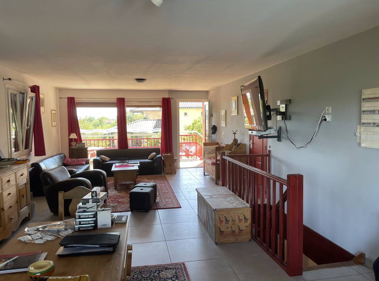 Villa Laurier Rose - Maison avec piscine - Ardèche - 9 personnes in Saint-Alban-Auriolles, Ardèche
