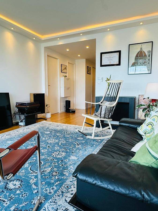 Gîte pour 3 personnes, avec vue et terrasse dans Meudon-la-Forêt - 2