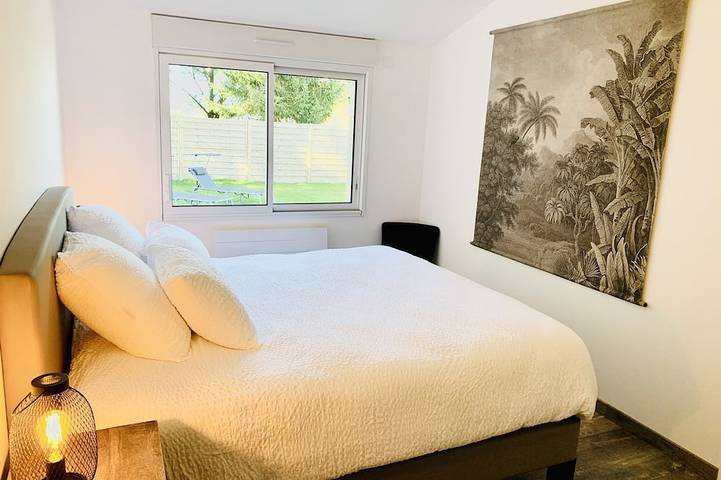 Location de vacances pour 2 personnes, avec terrasse et jardin à Grosbreuil - 2