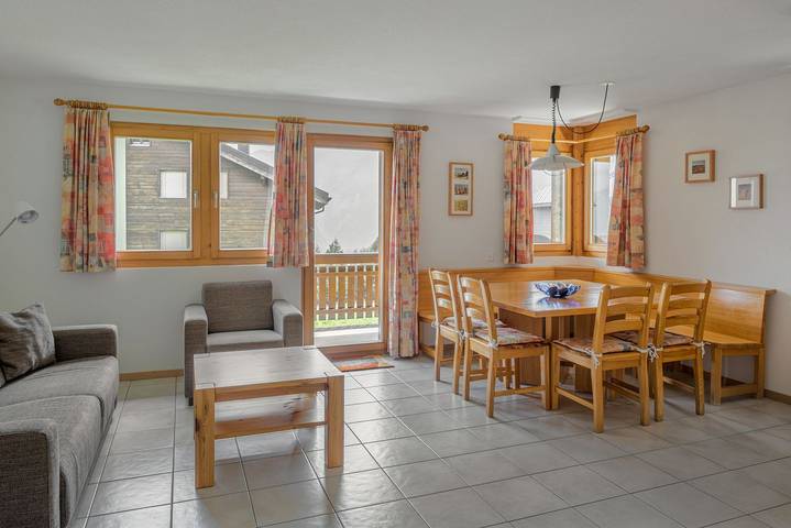 Gîte pour 5 personnes, avec vue ainsi que balcon/terrasse et balcon à Bettmeralp - 4