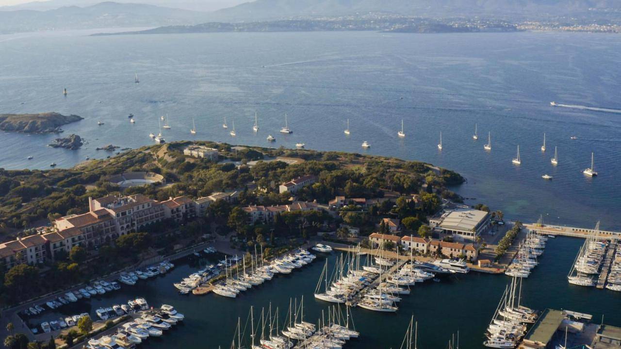 Hôtel Helios & Spa - Ile des Embiez in Six-Fours-les-Plages, Côte méditerranéenne (France)