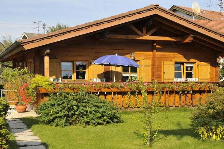 Ferienwohnung für 6 Personen, mit Garten in Neubeuern