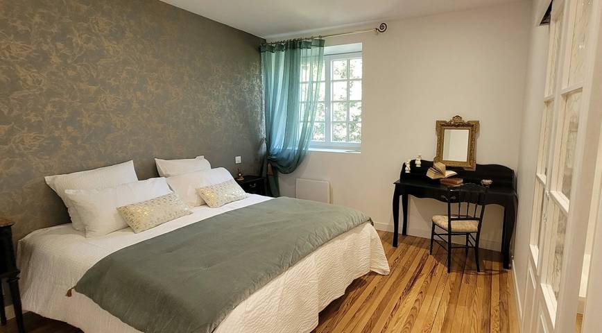 Chambre d’hôte pour 2 personnes, avec jardin à Puybarban