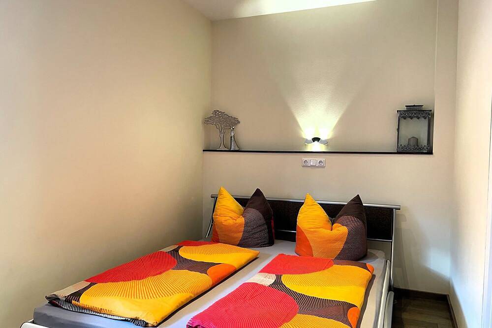 Ganze Wohnung, Zimmer 3 - Zimmer & Ferienwohnung Steuer in Lauta, Oberlausitz-Niederschlesien