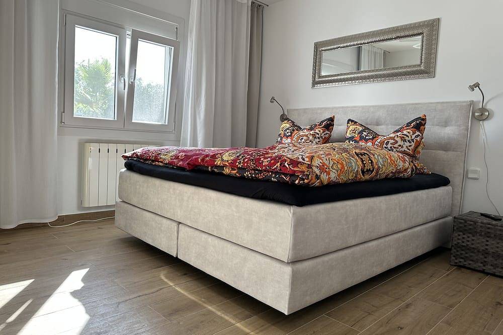 Casa Cel Blau, am Meer, großer Pool, herrlicher mediterraner Garten in Vallgornera, Llucmajor