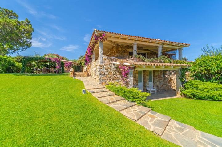 Villa per 10 persone, con giardino in Porto Rotondo