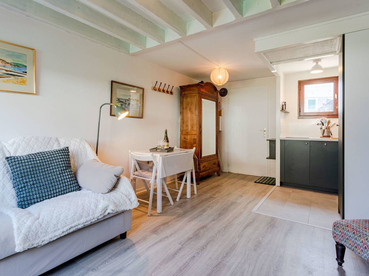 Entire apartment, La Guillaumière in Cabourg, Caen region