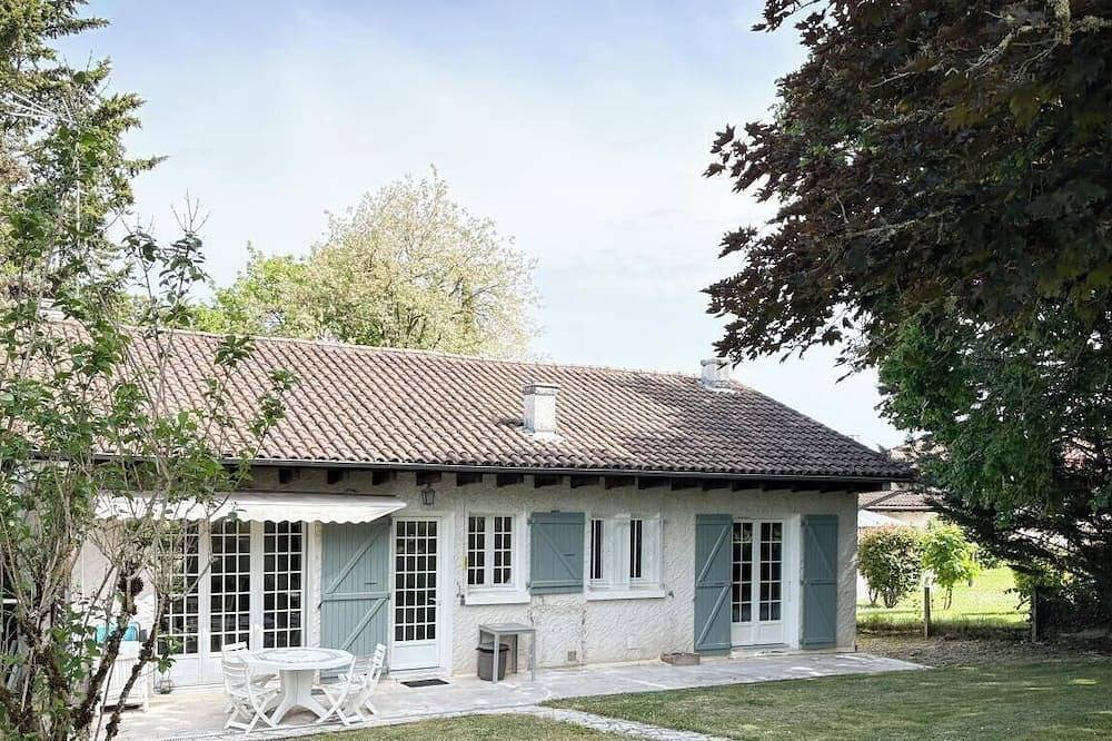 La Maison des Acacias in Martel, Lot