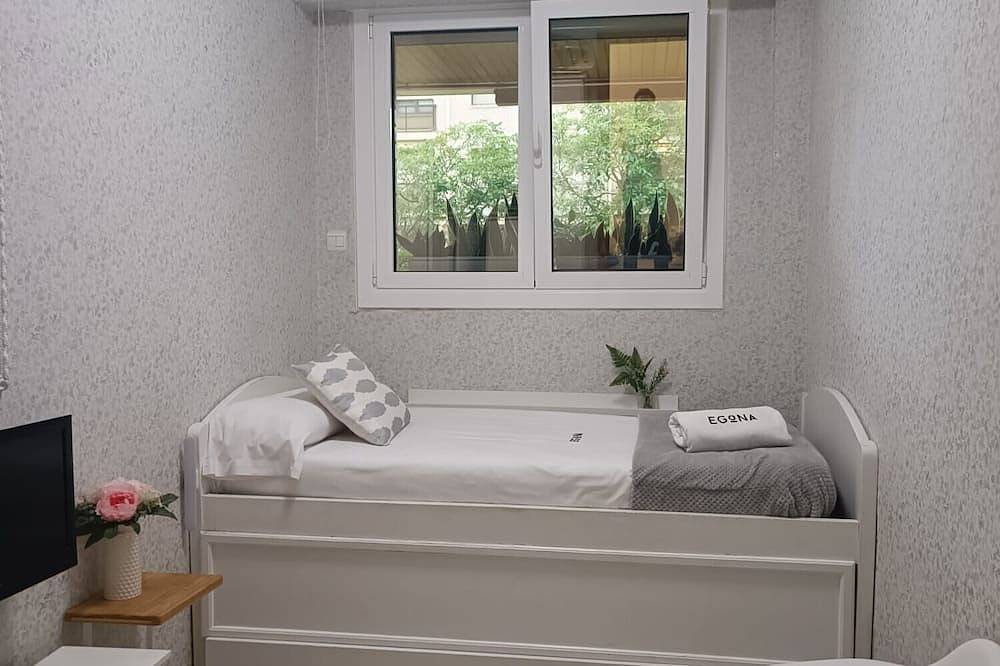 Entire apartment, Apartment Frida - Nice, 150m from the beach by Egona in Zarautz, Basque Coast (Spain)