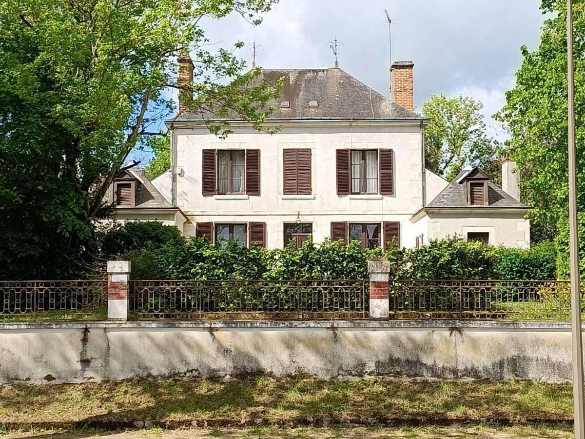 Villa Esperanza Suite de plain-pied, indépendante, 1 à 4 personnes à 200 m du château de Valençay proche Zoo de Beauval et châteaux de La Loire in Valençay, Vallée de la Loire