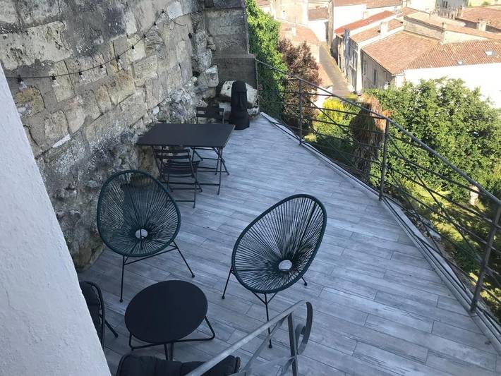 Gîte pour 2 personnes, avec vue et terrasse à Bourg - 4
