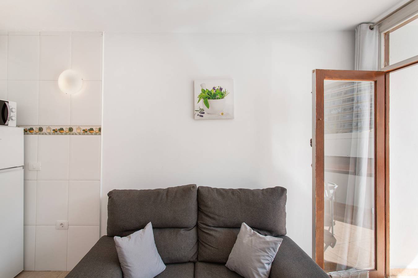 Geheel appartement, Vakantie 'Las Olas' met gedeeld zwembad, gedeeld terras en Wi-Fi in Maspalomas, San Bartolomé de Tirajana