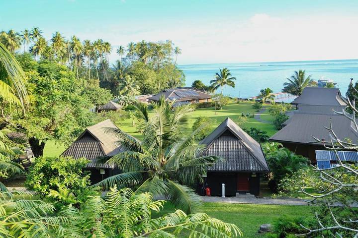 Chambre d’hôte pour 6 personnes, avec terrasse ainsi que jardin et vue