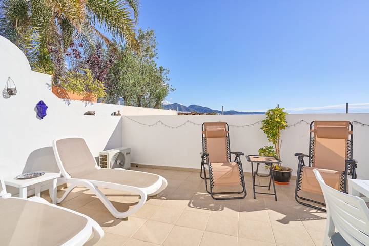 Entire apartment, Fernandita Apartment for Couples with 2 Private Terraces, Wi-Fi & Barbecue, Near the Beach in Nerja Centre, Nerja