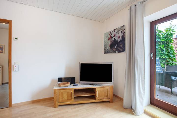 Ferienhaus 'Am Blumengässle' mit Balkon und Wi-Fi in Müllheim, Südschwarzwald