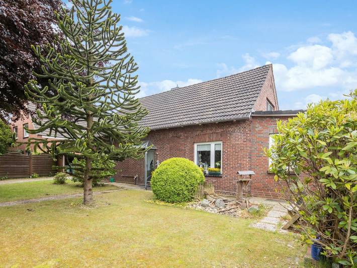 Ferienwohnung für 2 Personen, mit Garten in Berumbur - 2