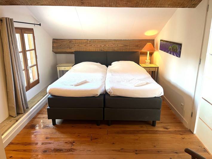 Location de vacances pour 5 personnes, avec jardin à Roussines - 2