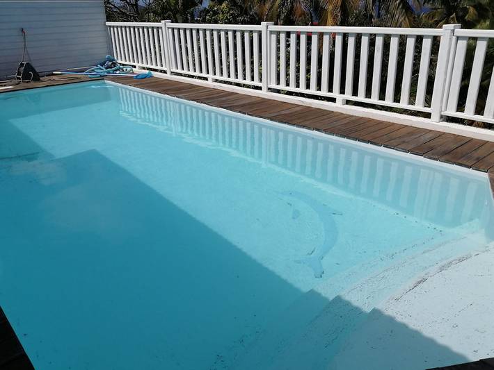 Gîte pour 6 personnes, avec terrasse ainsi que jardin et piscine sur l' Île de la Réunion - 2