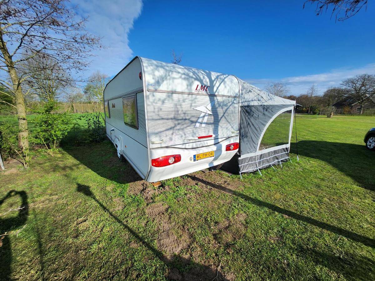 Ruime caravan op gezellige minicamping in Lichtenvoorde, Achterhoek