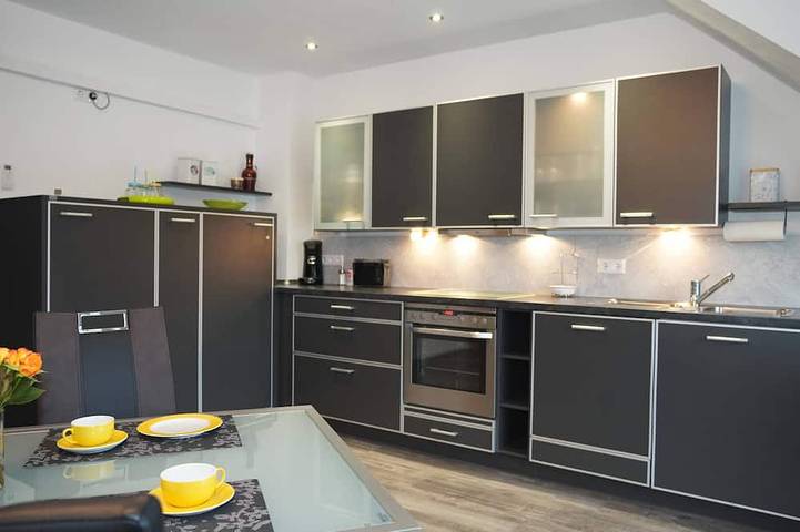 Ferienwohnung für 3 Personen, mit Garten und Balkon in Solingen