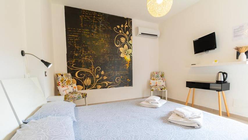 Location de vacances pour 2 personnes, avec vue et jardin à Cabras - 4