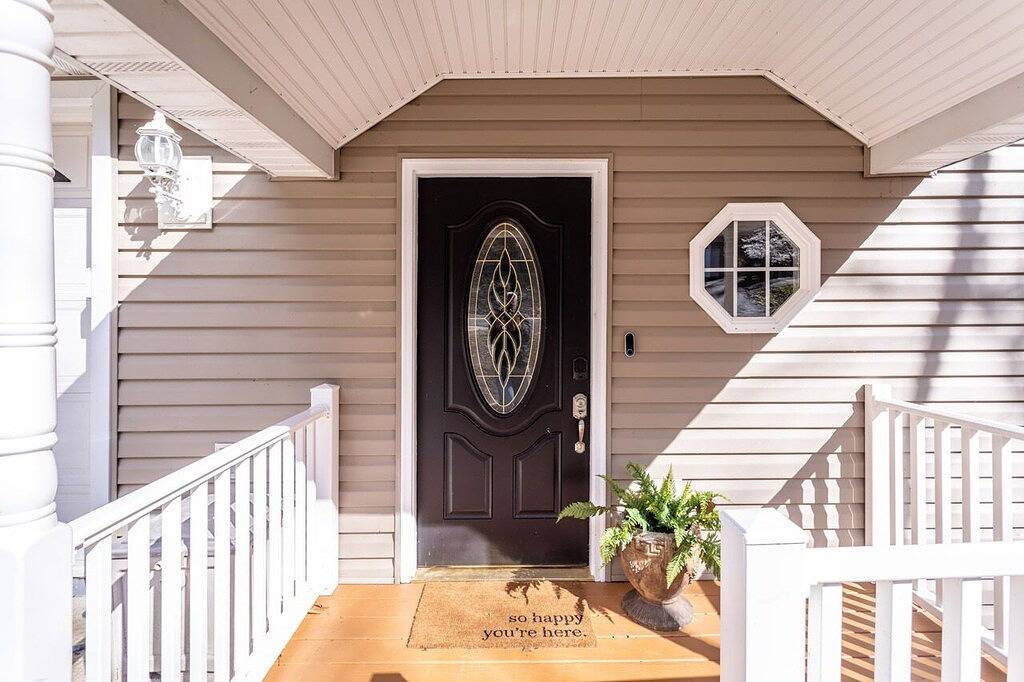 🏔Mountain retreat⛷ 400Mbps | Hot Tub | Bbq | Pets | Deck | 3300ft2 | King Bed in Massanutten, Blue Ridge Mountains