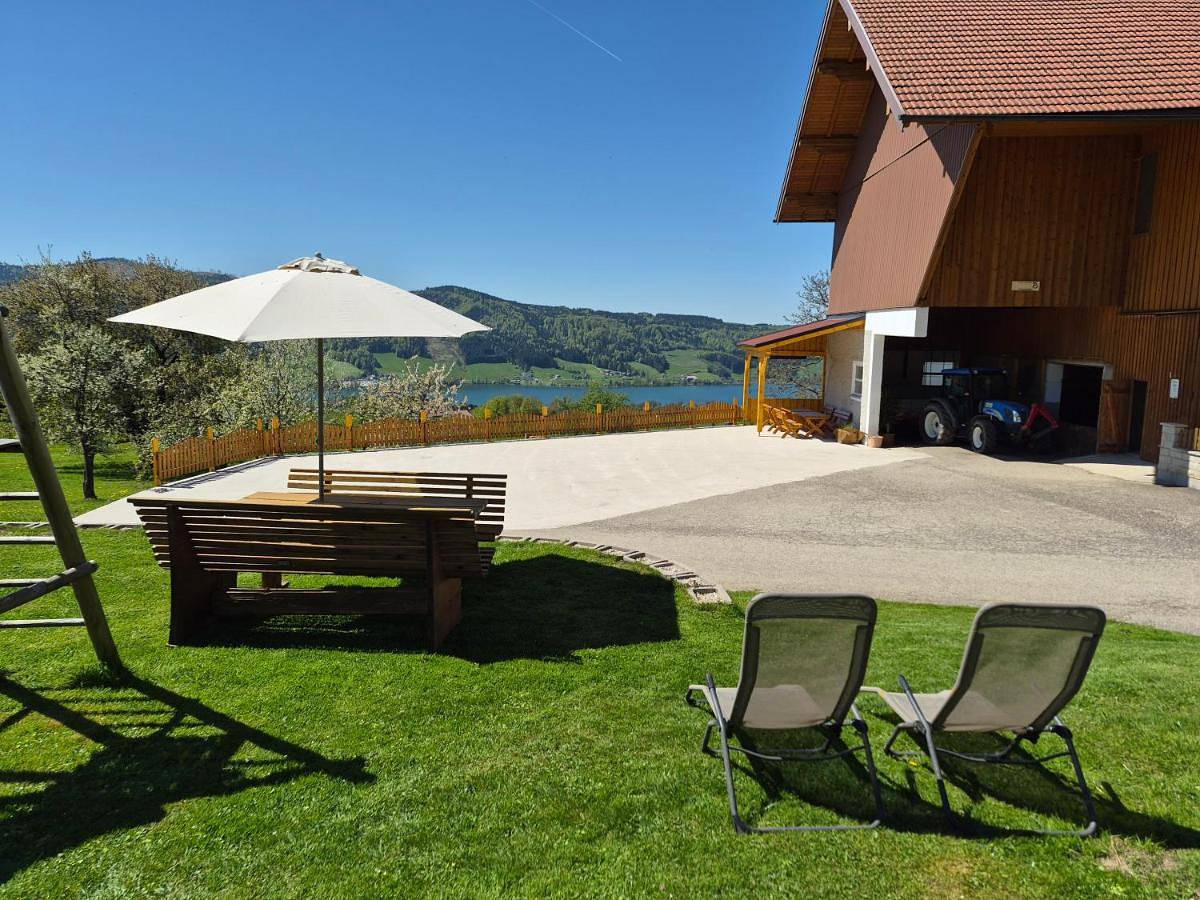 Ganze Wohnung, Two-Bedroom Apartment in Zell am Moos, Mondsee & Irrsee