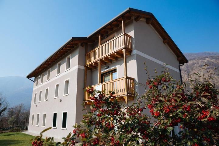 Gîte pour 7 personnes, avec Balcon ainsi que Jardin et Vue à Polcenigo