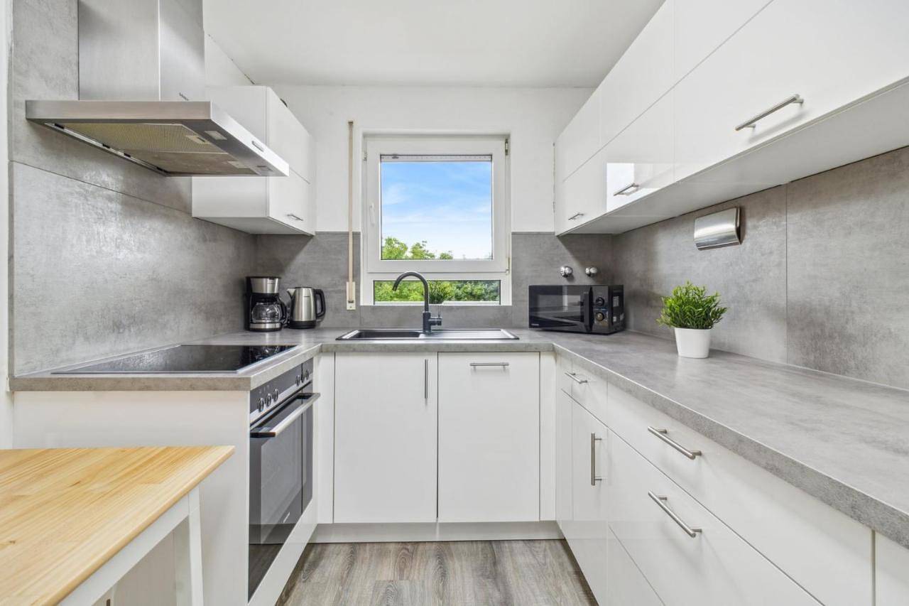Appartement entier, Three-Bedroom Apartment in Dietzenbach, Arrondissement d'Offenbach