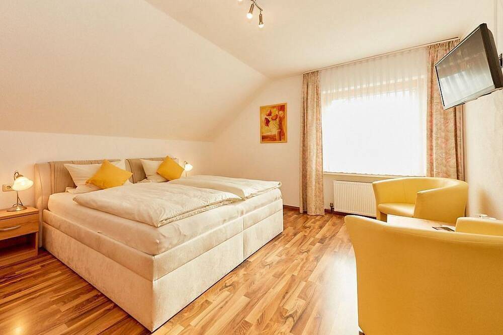 Single room - Gästehaus Esslinger in Bernkastel-Kues, Bernkastel-Kues region