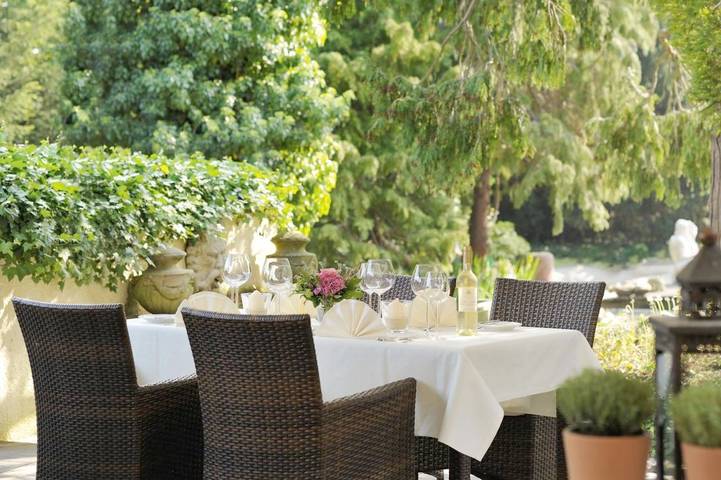 Hotel, mit Terrasse und Garten sowie Sauna und Ausblick in Edesheim - 2