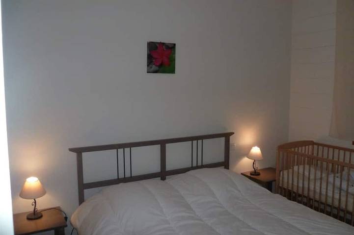 Gîte pour 8 personnes, avec terrasse à Bordères-Louron - 2