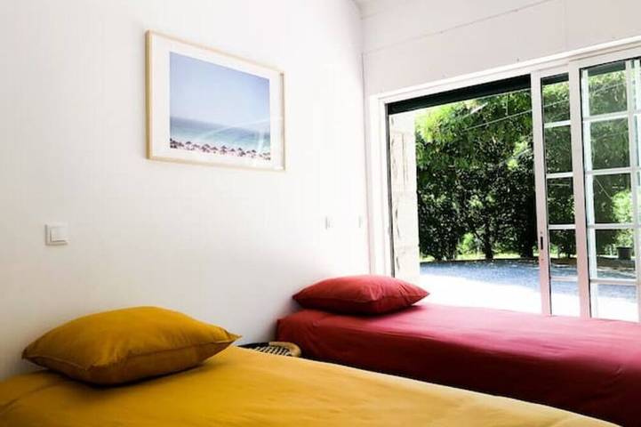 Location de vacances pour 12 personnes, avec terrasse et jardin à Felgueiras - 4