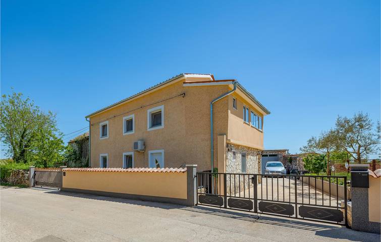 Ferienwohnung für 4 Personen, mit Terrasse
