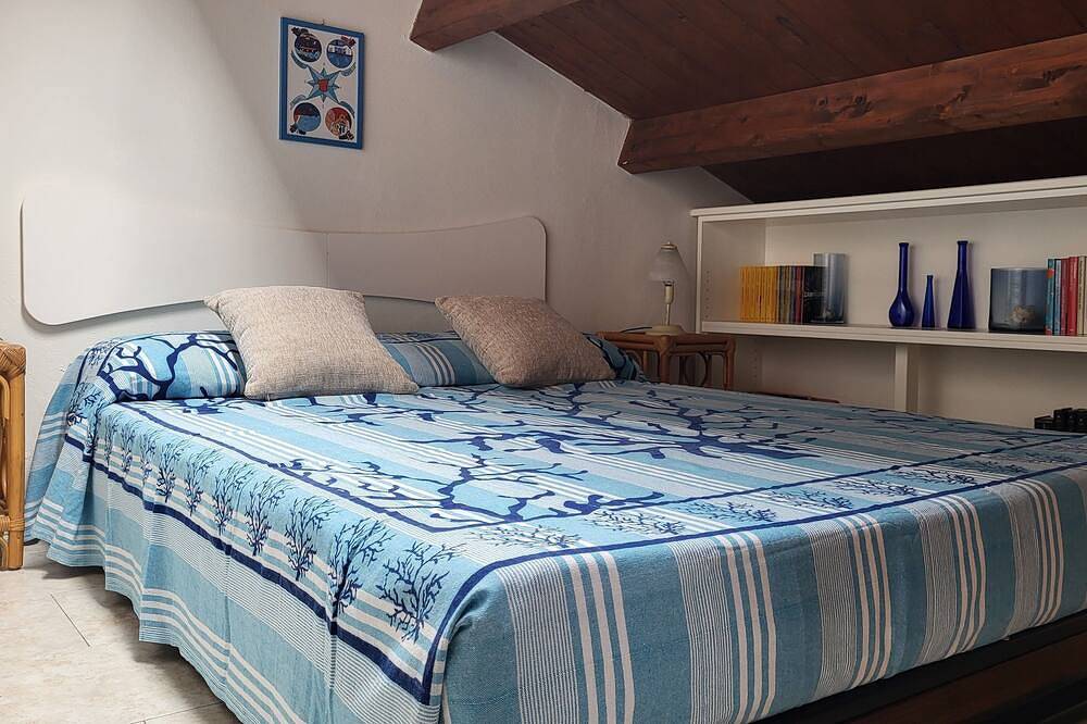 Apartamento entero, Giuliana and Nino's Nest. in Carloforte, Provincia de Carbonia-Iglesias