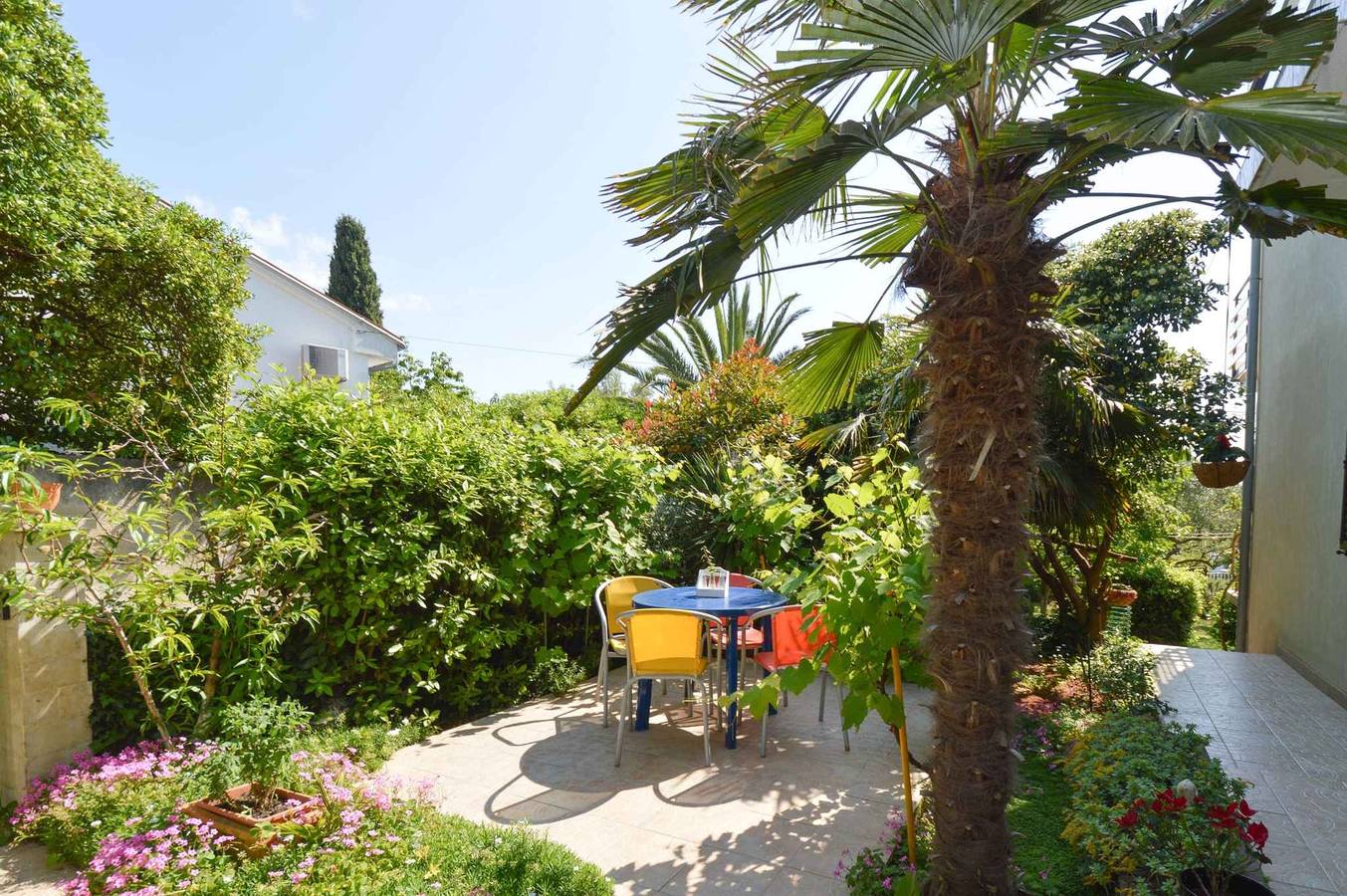 Ganze Ferienwohnung, Ferienwohnung 400 m vom Meer mit Grillmöglichkeit  in Premantura, Südküste Istrien
