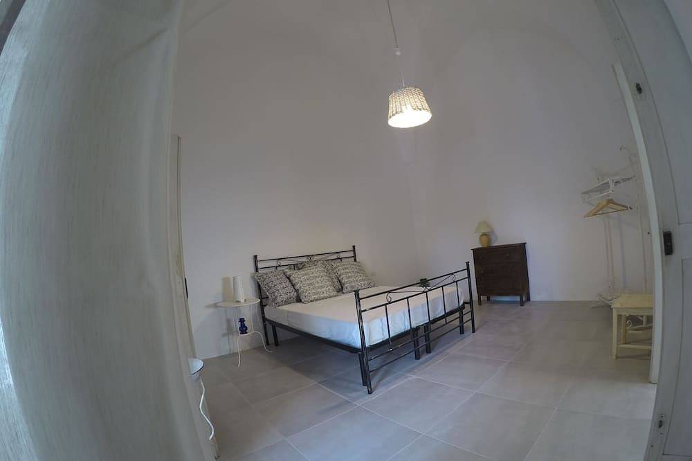 Villa with garden Jacuzzi near Gallipoli in Taviano, Gulf of Taranto
