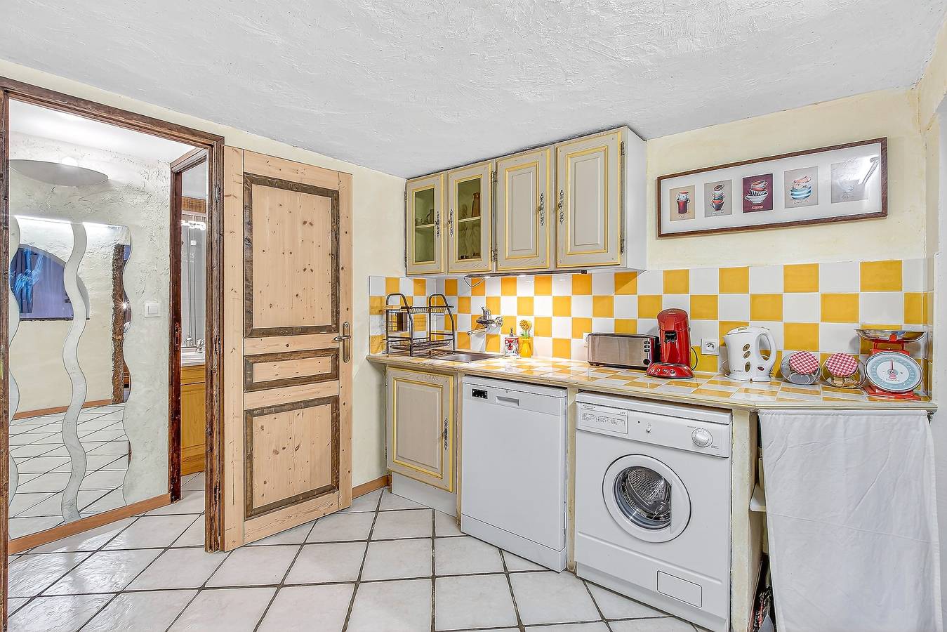 Gîte „Le Montagn'art“ mit Bergblick, gemeinsamer Terrasse und Wlan in Beauvezer, Castellane und Umgebung