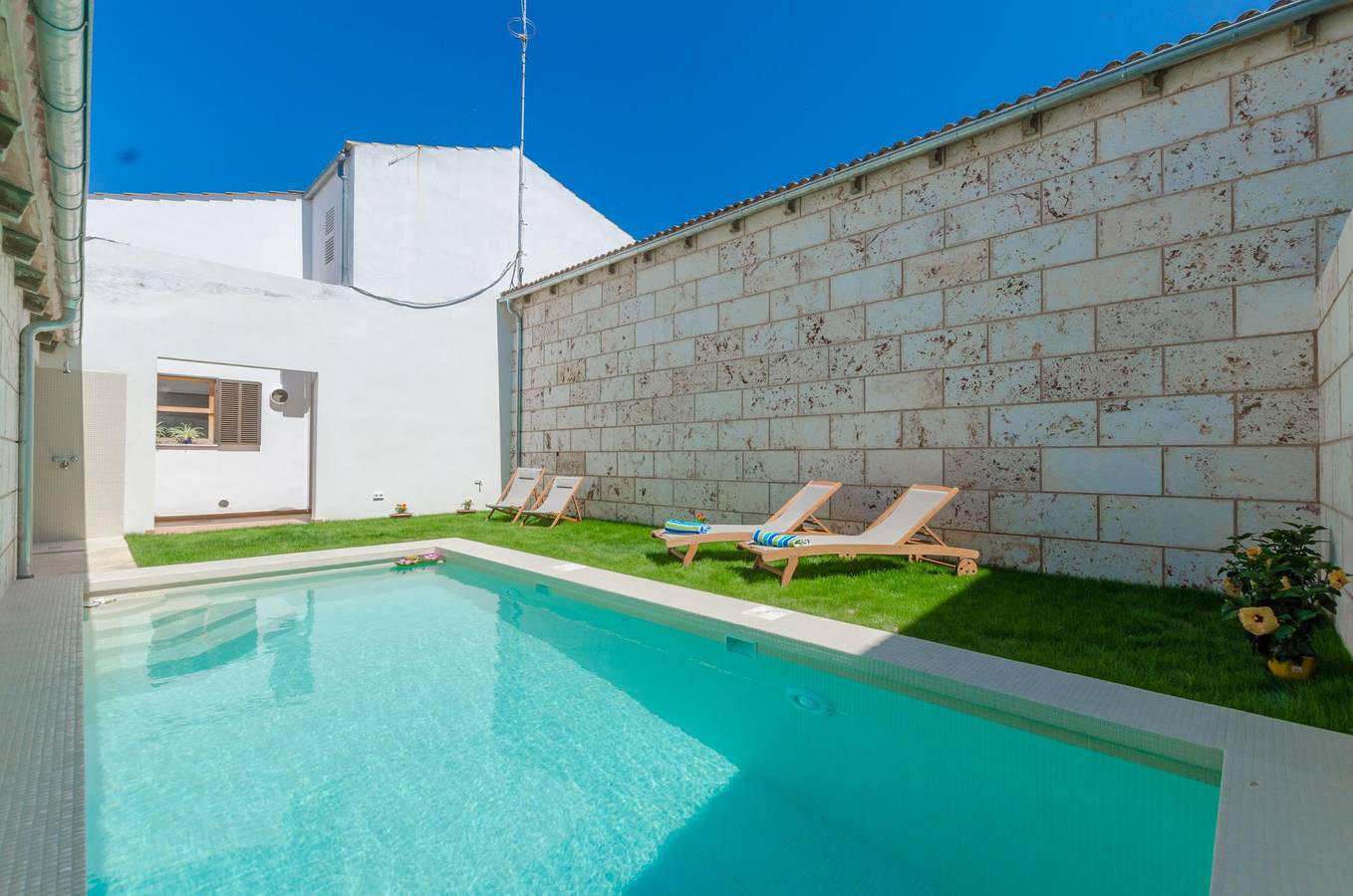 Can Toni - Villa with private pool in Sa Pobla. Free Wifi in Sa Pobla, North Majorca