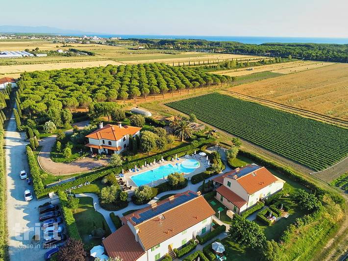 Casa vacanza per 7 persone, con terrazza e balcone/terrazza a Mazzanta