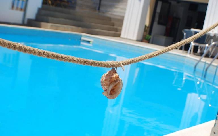 Appartement de vacances pour 4 personnes, avec Balcon et Terrasse ainsi que Jardin et Piscine